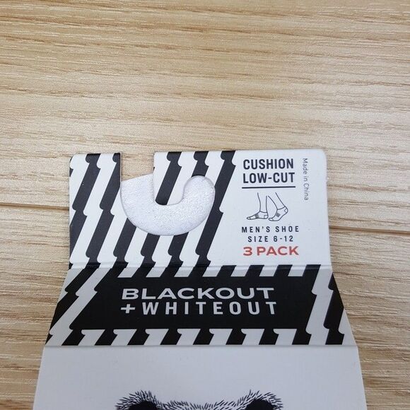 PAIR OF THIEVES Mens Low Cut Ankle Socks White 2-Pack Blackout Whiteout Cushion - Picture 2 of 3